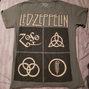 Green led zeppelin shirt